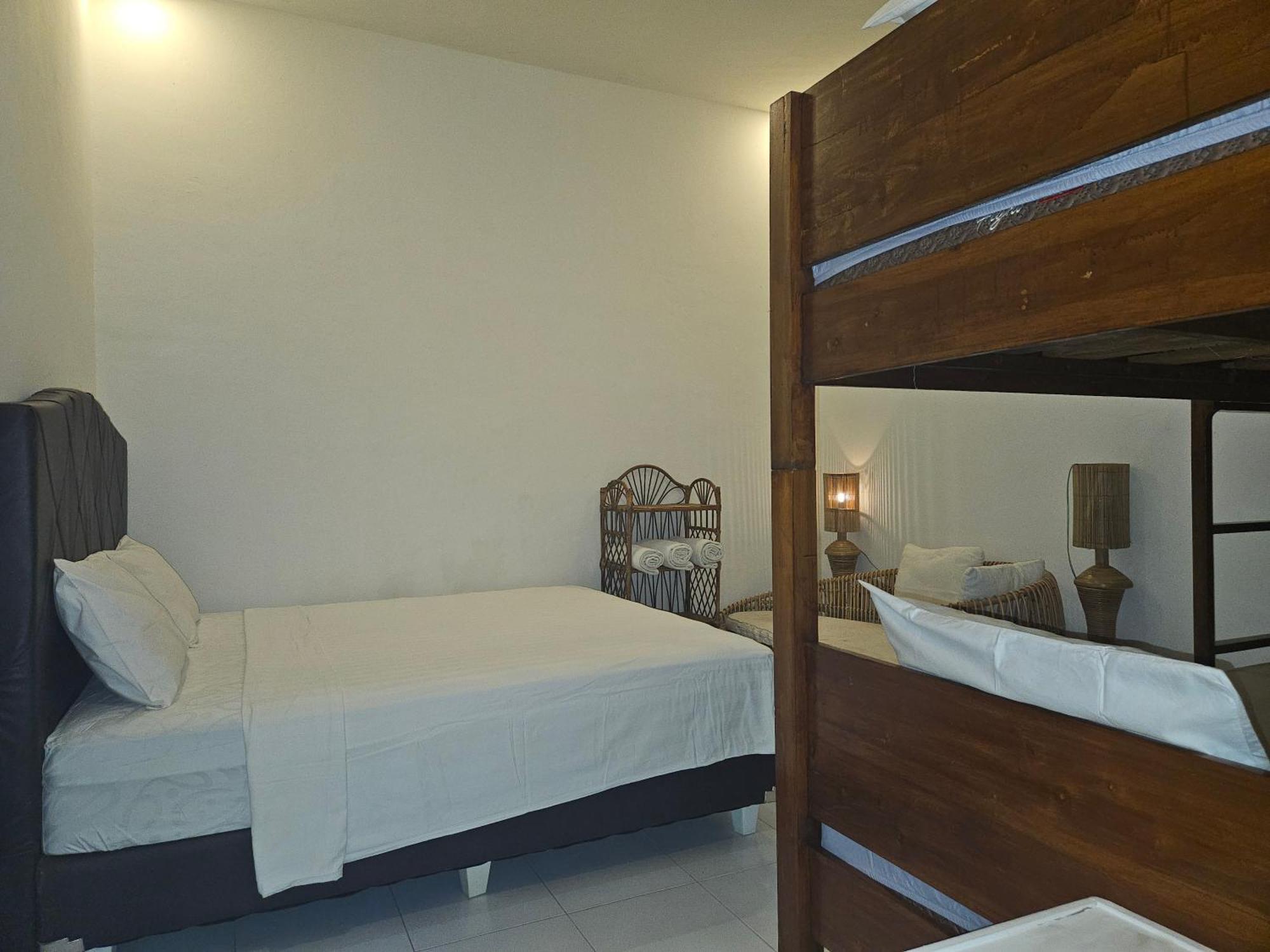 Efrata Villa Gili Islands Room photo